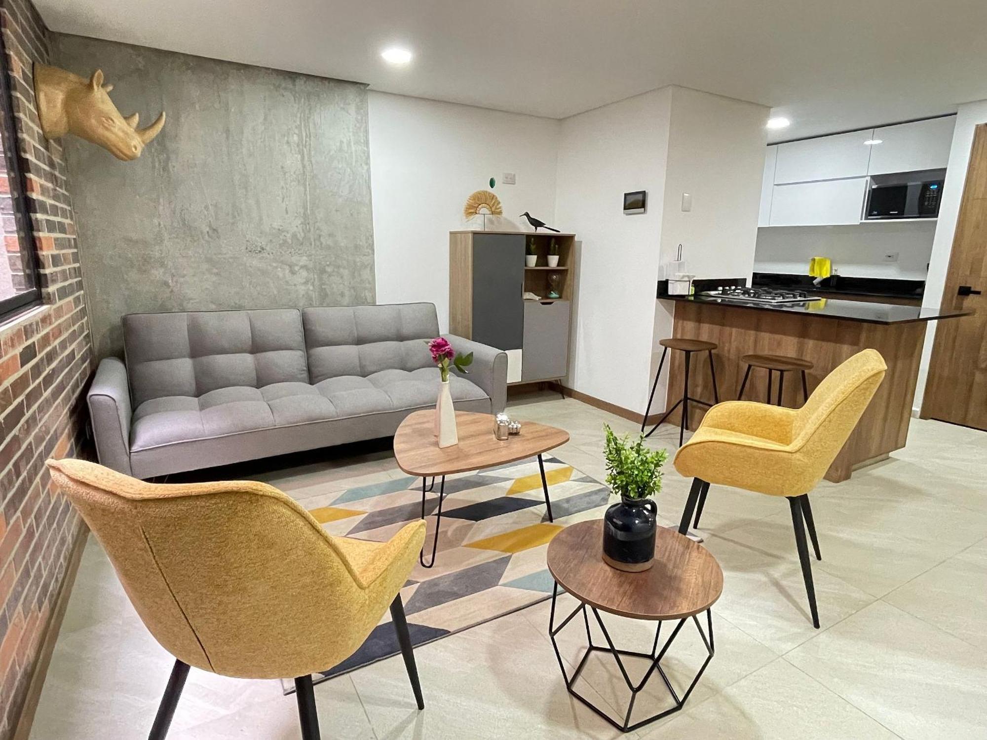 Housinn Co-Living Fatima En Medellin Bagian luar foto